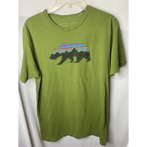 Patagonia Men's M‎ Slim Fit Fitz Roy Bear Organic Cotton Short Sleeve T Shirt